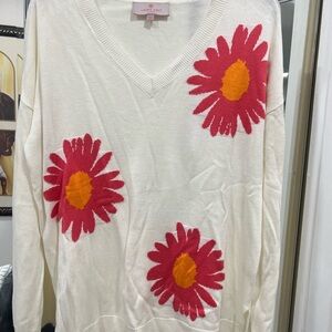 Daisy pull over sweater, thin can be worn year round.